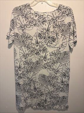 Soma Cool Nights Short Sleeve Black White Palm Tree Outline Nightgown Size S